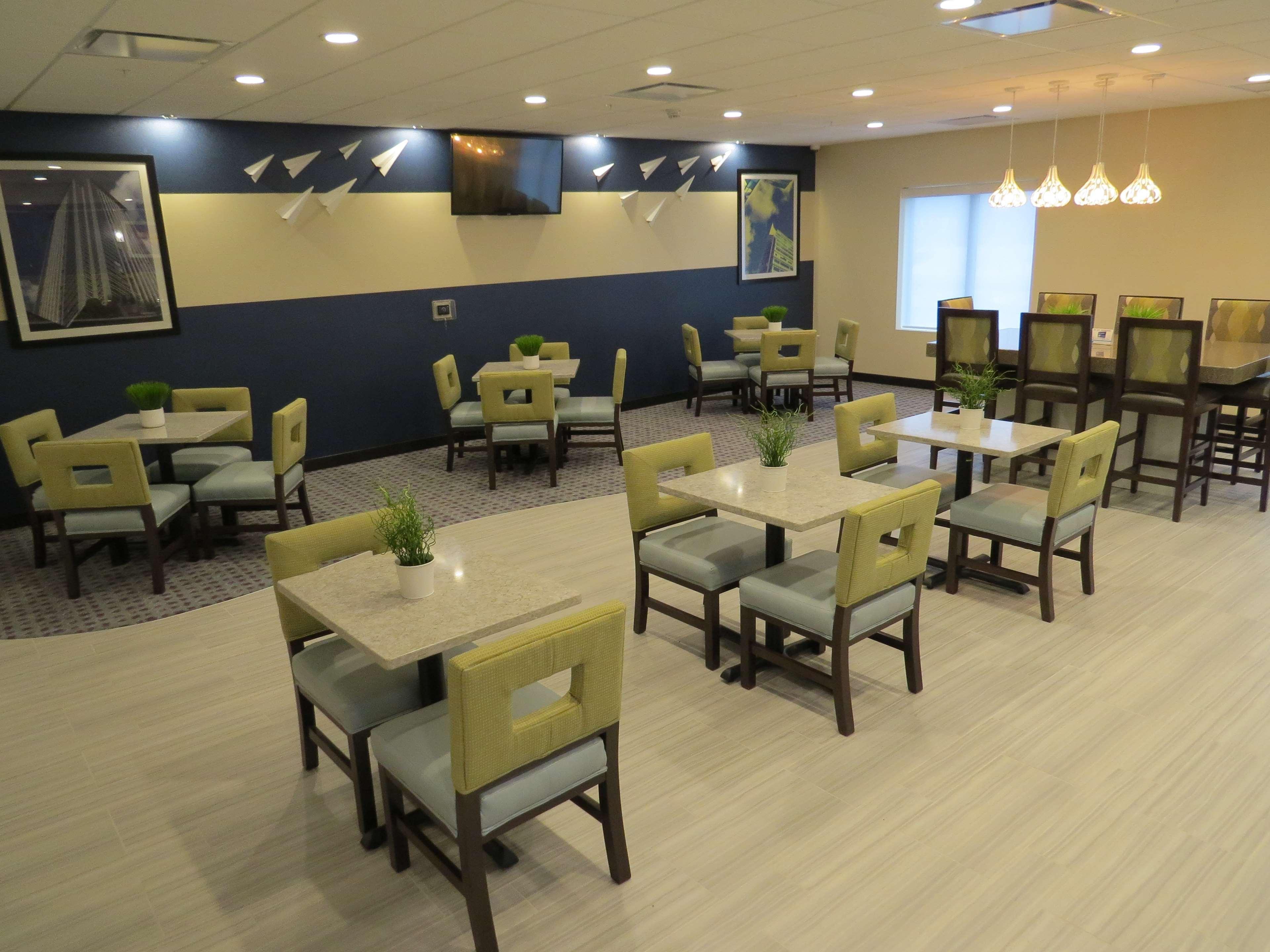 Best Western Plus Midwest Inn Omaha Exteriér fotografie
