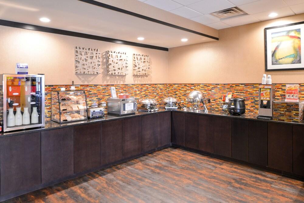 Best Western Plus Midwest Inn Omaha Exteriér fotografie